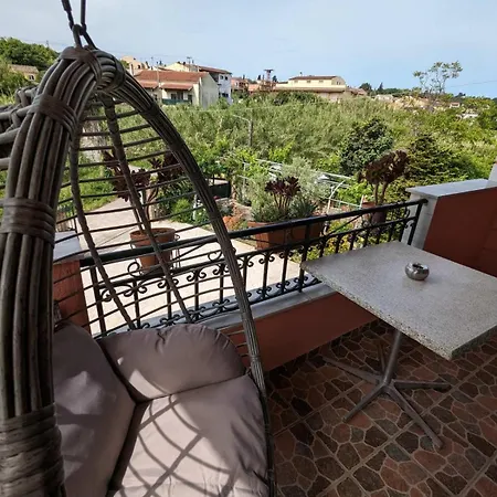 Apidalos Naus * Perama (Corfu)