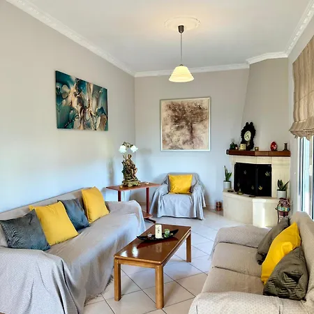 Apidalos Naus Appartement