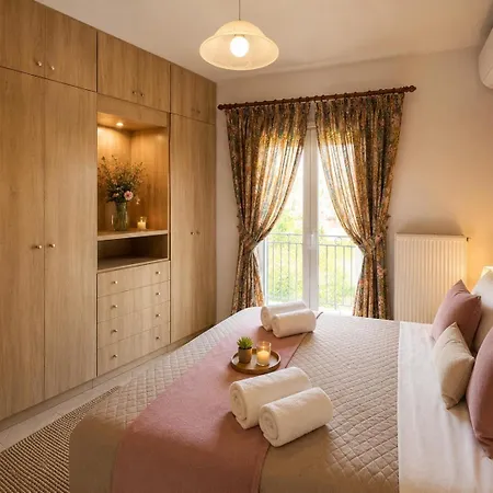 Apartament Apidalos Naus