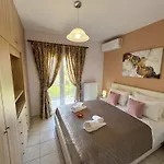 Apidalos Naus Apartmán